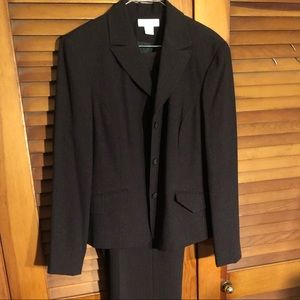 Woman’s pant suit